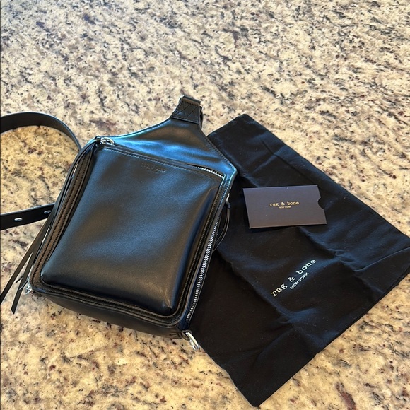 Rag and Bone Elliot Sling Bag Black Leather Crossbody - Picture 1 of 5